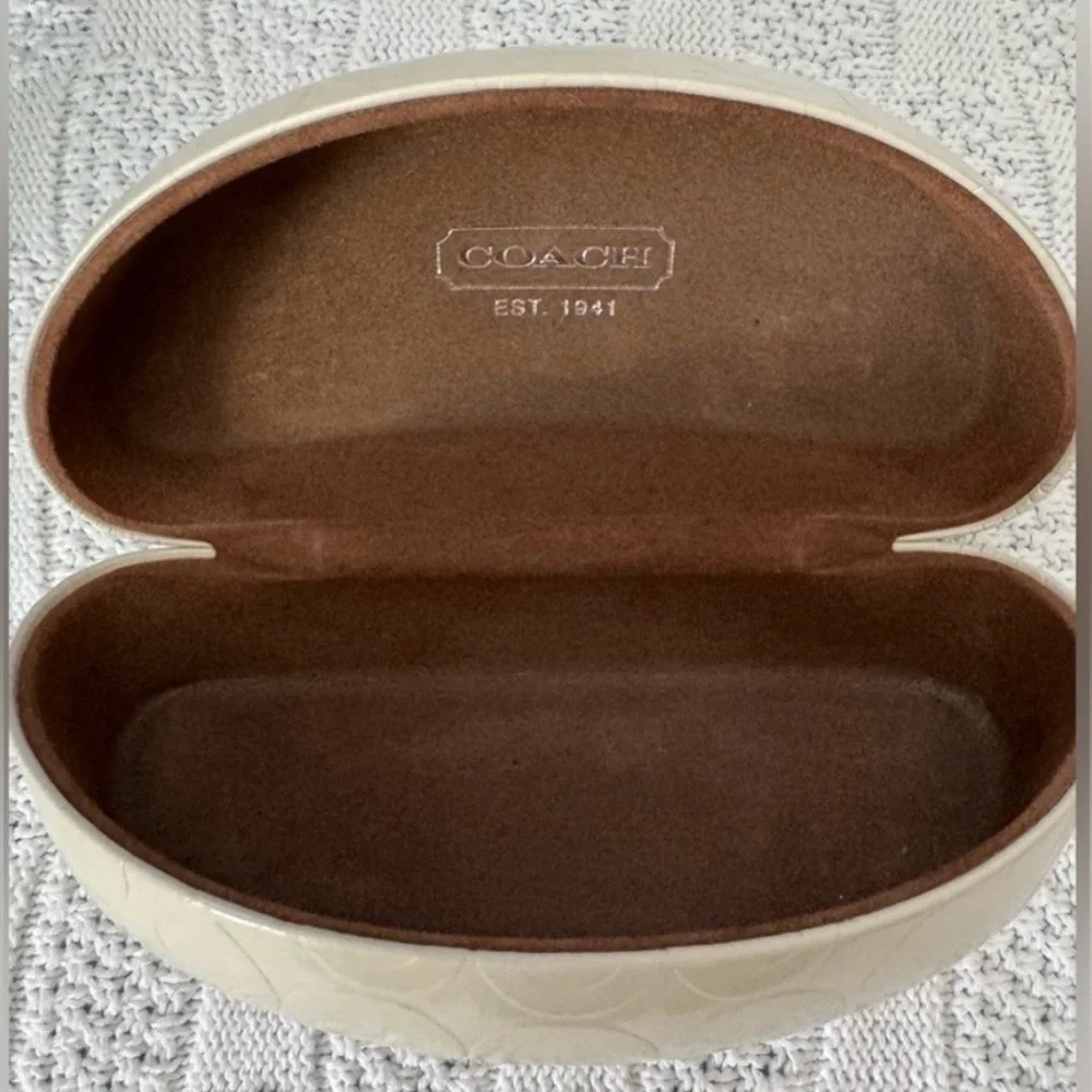 Coach Like New Gisele Sunglasses With Case for Women - Picture 2 of 4